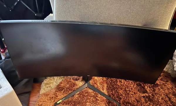 Asus Ultragear 32″ ultrawide