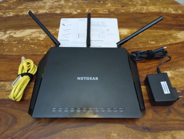 NETGEAR Nighthawk AC1750 WiFi Router (OPEN BOX, UNUSED)0