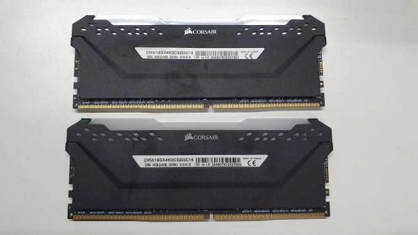 Corsair VENGEANCE RGB PRO 16GB DDR4-3200 Dual Channel RAM Kit0