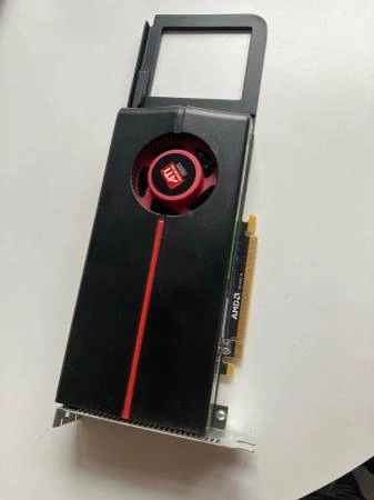 Radeon HD 5770 Graphics card. Original from Mac Pro0